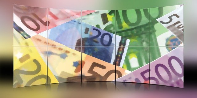 ¿Qué hay que estudiar para ser notario en España?